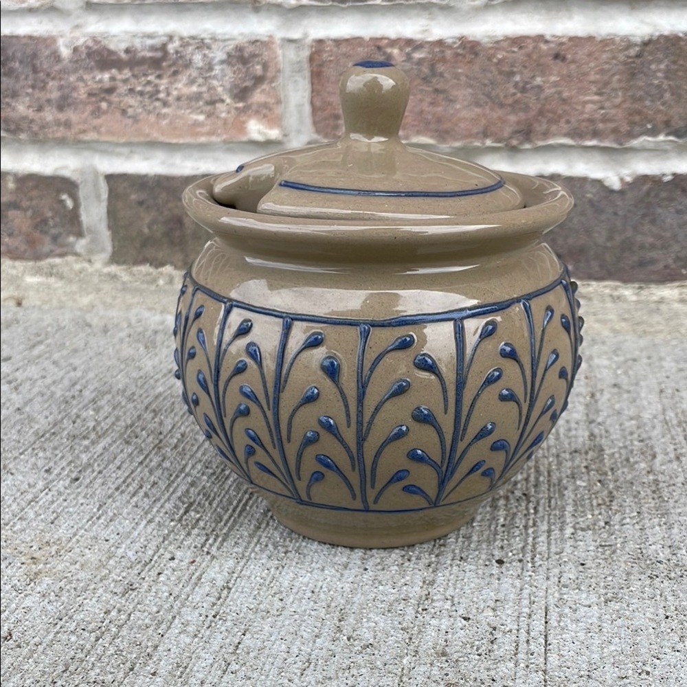 Hartstone Feather Pottery Sugar Dish Bowl Primitive Handmade USA Honey